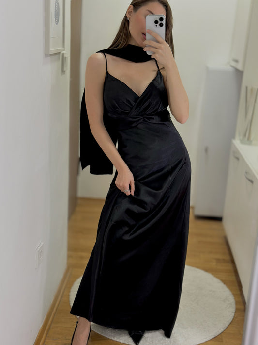 Долг Фустан со Марама