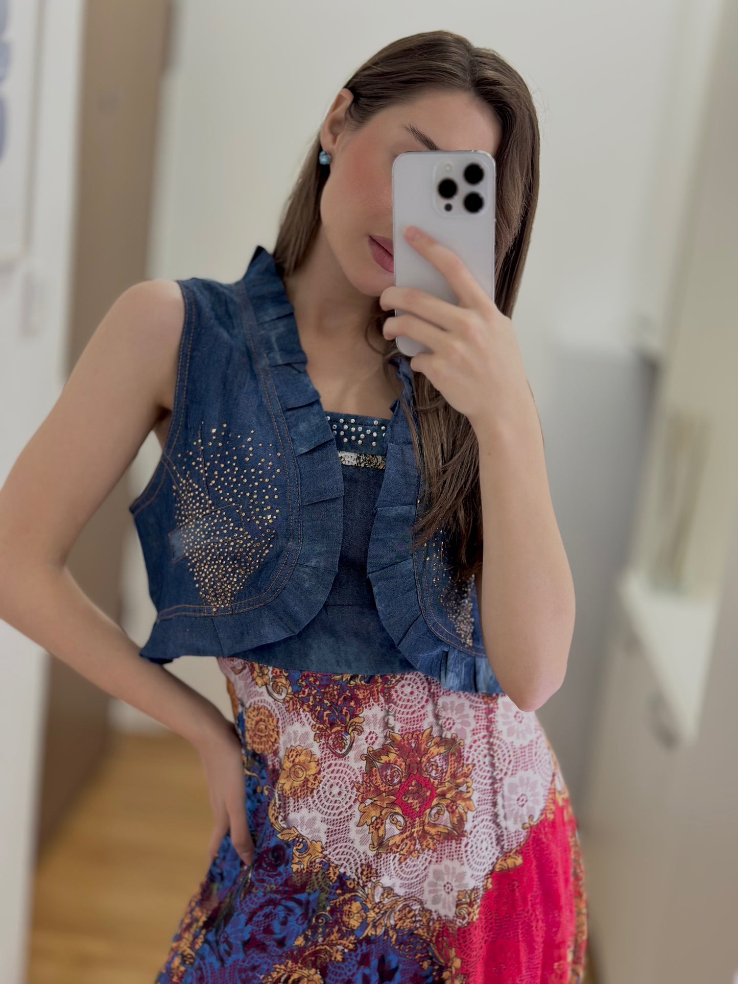 Фустан со Елек