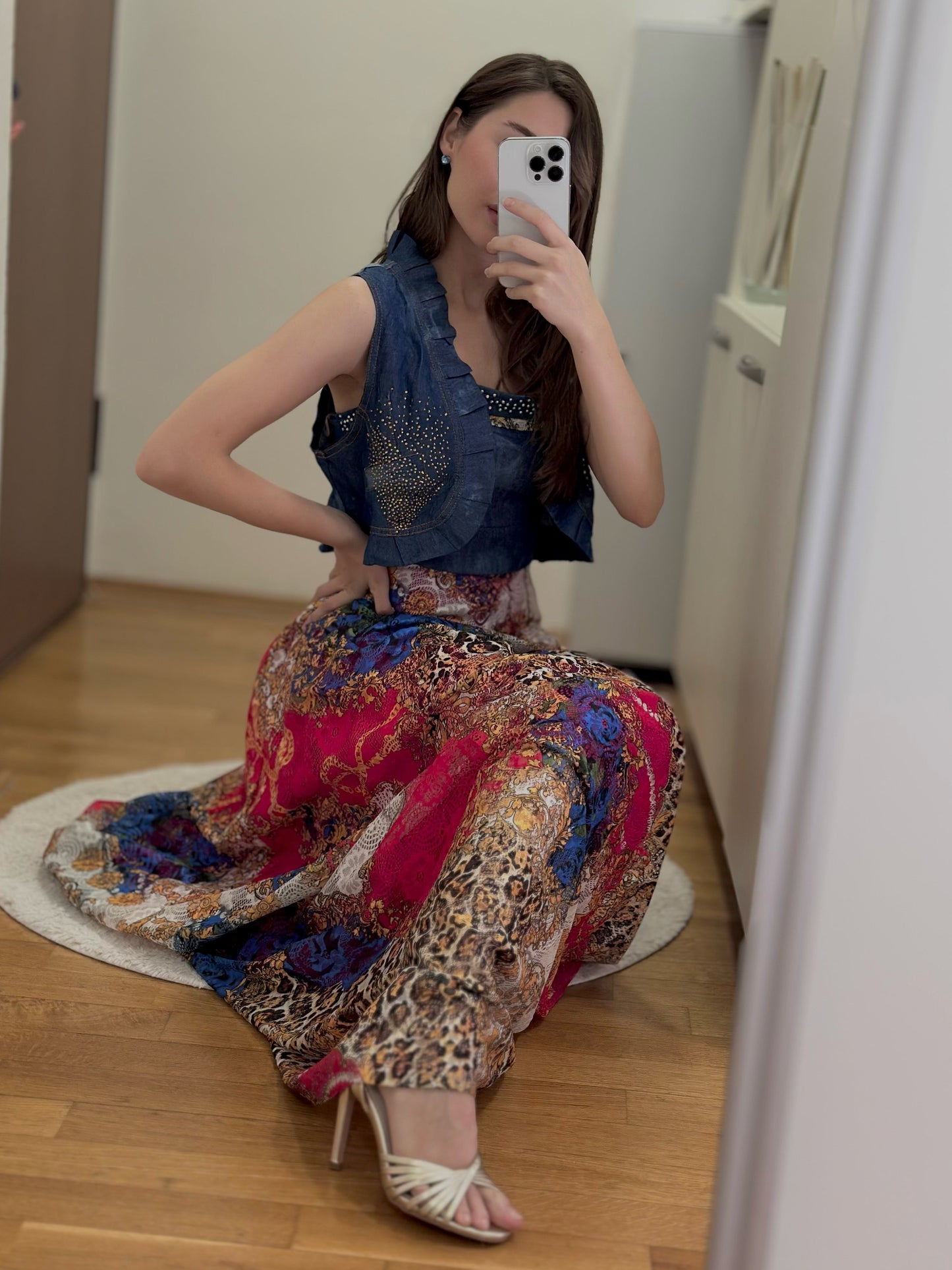 Фустан со Елек